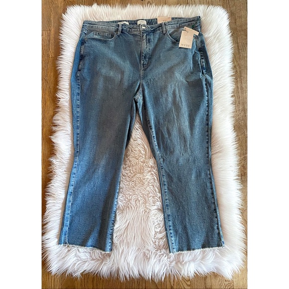 NWT NYDJ Crop Slim Bootcut Jeans - Picture 4 of 9